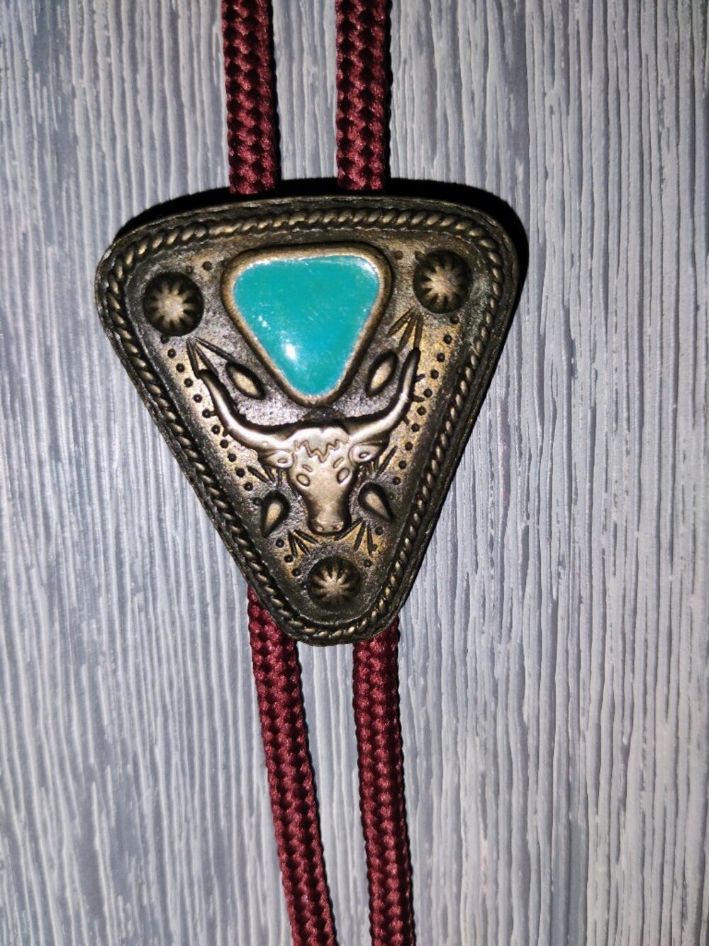 Bolo Tie Cattle Head Western Turquoise Cord 40
